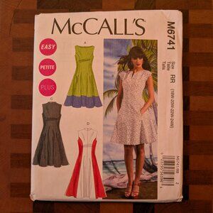 McCall's 6741 - Uncut - Plus Size - Sizes 18W-24W - Princess Seam Day Dress